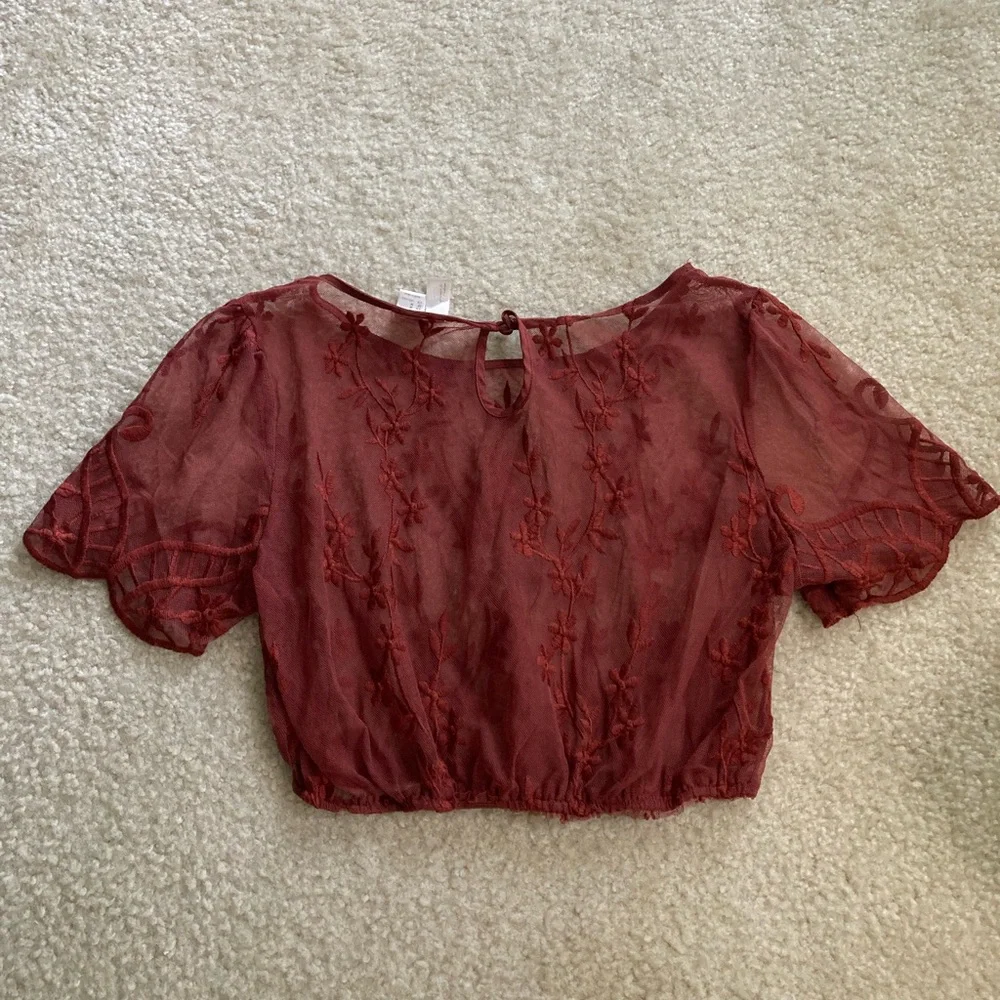 Lace Top - Picture 4 of 5
